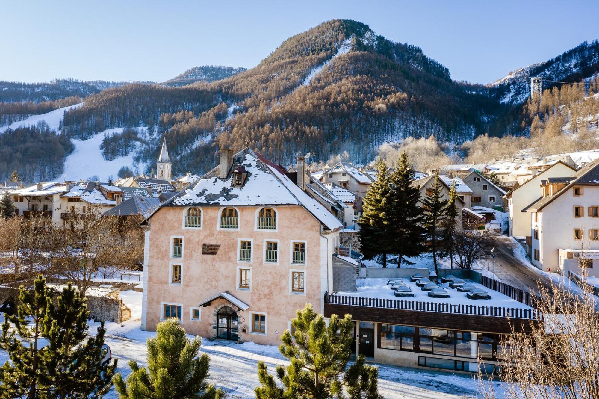 Auberge De Jeunesse Hi Serre-Chevalier La Salle-les-Alpes Eksteriør billede