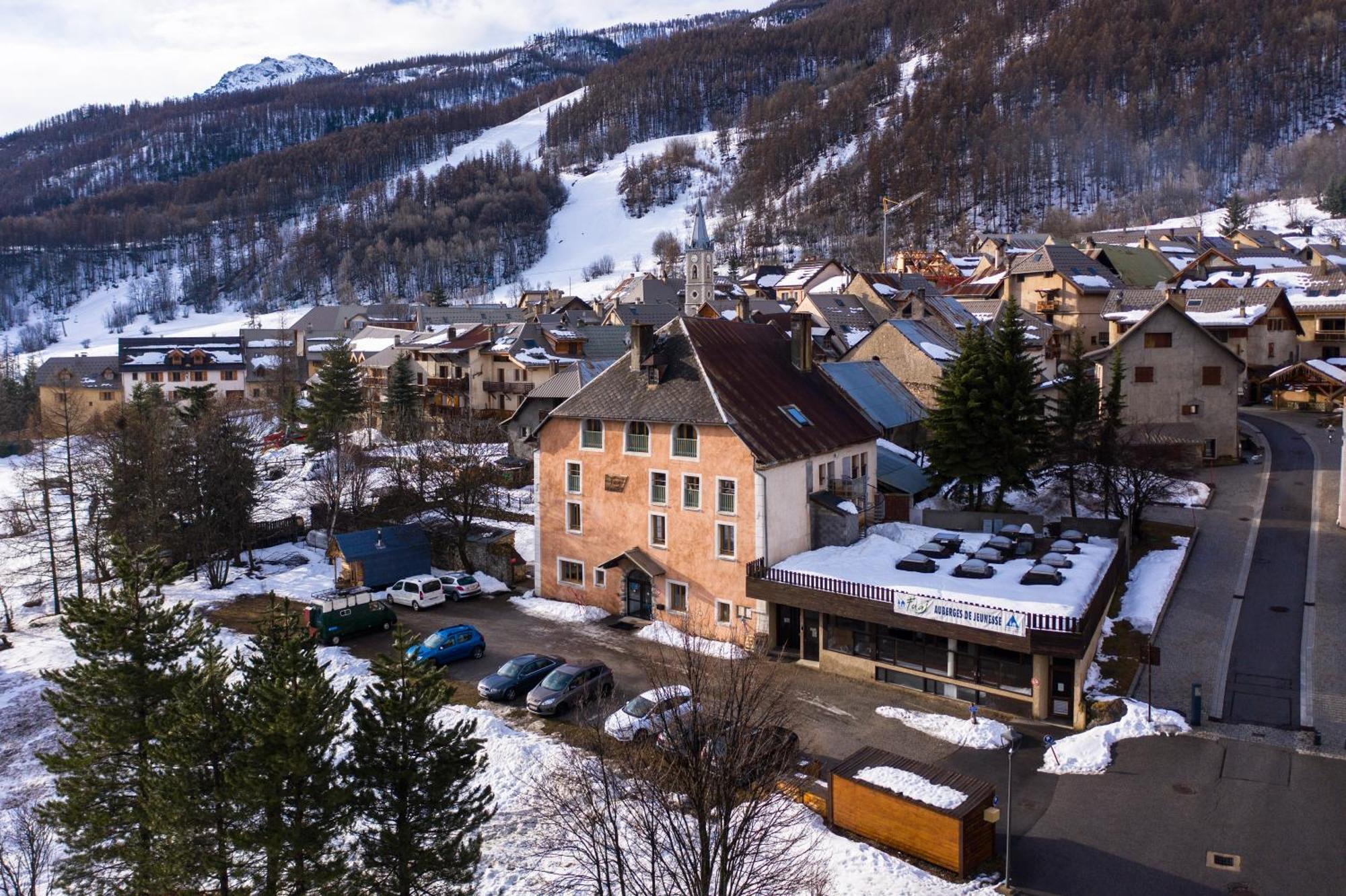 Auberge De Jeunesse Hi Serre-Chevalier La Salle-les-Alpes Eksteriør billede